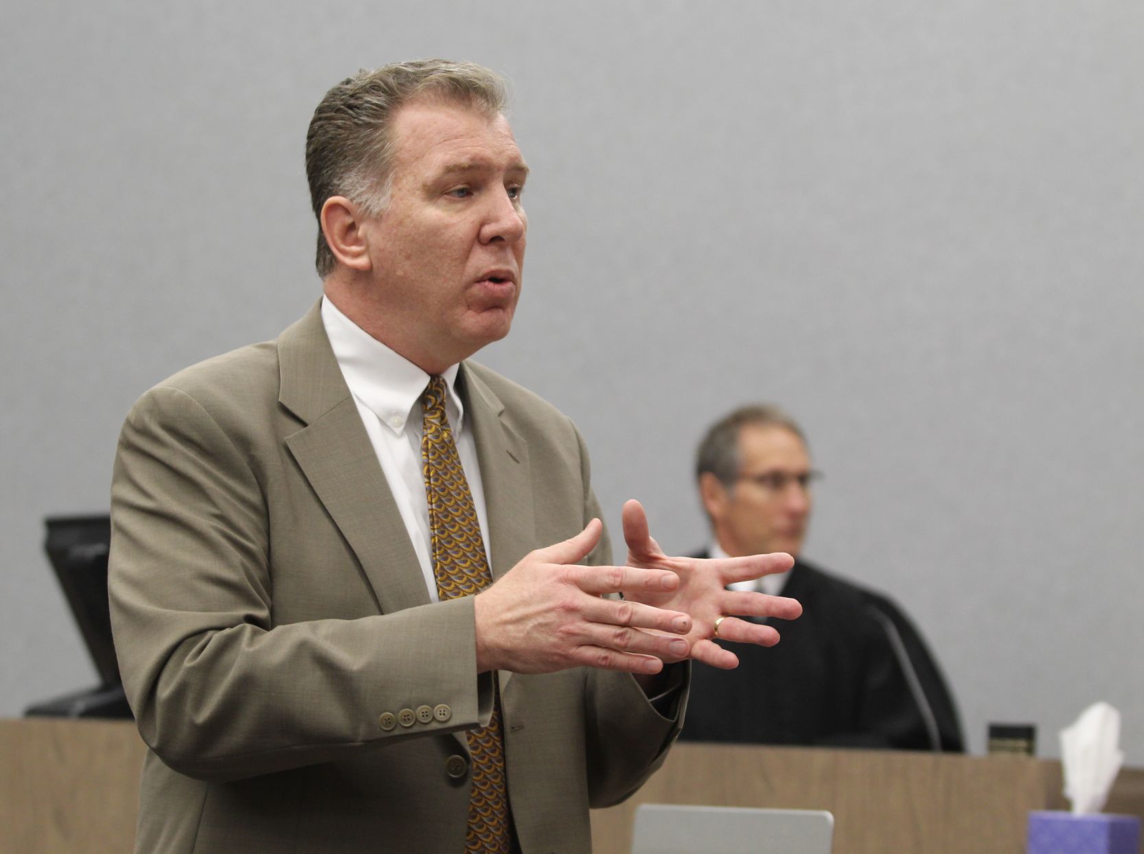 012918jr-logan-trial-1